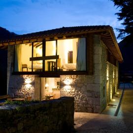Apartamentos Rurales El Lleron