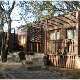 Viesnīca Casas da Gruta - Bungalows pilsētā Mira