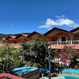 Hotel Hanna Resort, hotel din Panajachel