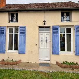 La maison de la Loire, hotel v destinaci Nevers