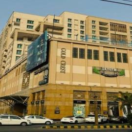 Stylish Luxury Apartments in Gold Crest With Shopping Mall by HBA