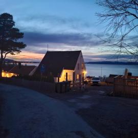 Close to the Airport and Trondheim, hotell i Malvik