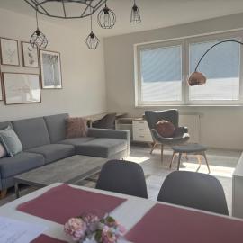 Sunny Apartment in Quiet Area