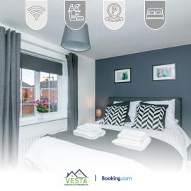 Three Bedroom Apartment By Vesta Serviced Accommodation & Short Lets Hatfield With Free Parking, hotel in Hatfield