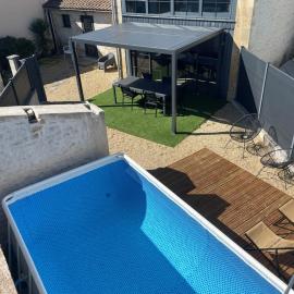 Maison chaleureuse avec parking sur place
