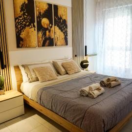 House 105 Suite Apartment