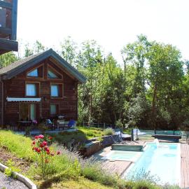 Les Chalets de Ludran, хотел в Viuz-en-Sallaz