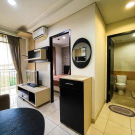 Apt Gardenia Boulevard 1BR Jasmine By MonggoCico, hotel a Jakarta