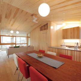 ひろびろ空間の3階建デザイナーズ住宅, viešbutis mieste Kasugai