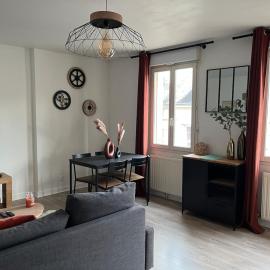 L Elegant Cozy Plein Centre, khách sạn ở Saint-Avertin