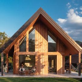 Holiday House BALE, BALE, hotel en Kostel