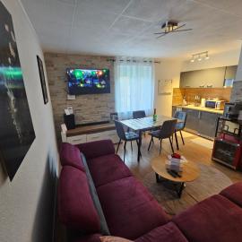 Miuti Residence, hotel Tribergben