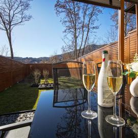 AusZeit Steiraland 2 mit privaten Terrasse und Garten und Parkplatz