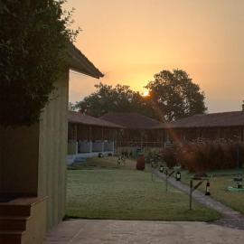 Asiatic Lion Lodge, מלון בסאסאן גיר