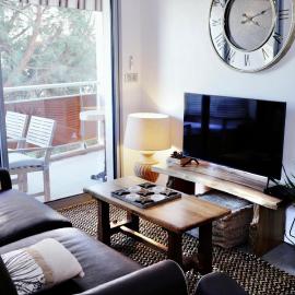 Fréjus plage: appartement cosy à 300m de la mer