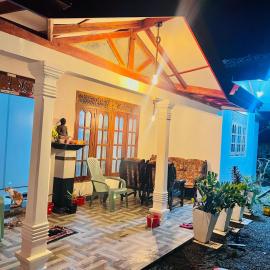 Dinu Senu Dream Guest, hotel din Midigama East