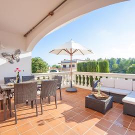 Villa Germanor, hotel in Son Serra de Marina