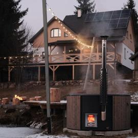 Mountain Air Lodge, Hotel in Izvoru Mureşului