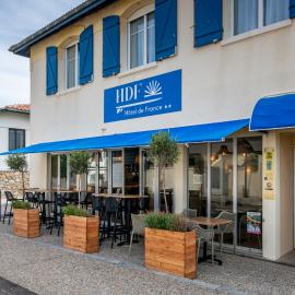 Logis Hotel de France, hotel v destinaci Mimizan-Plage