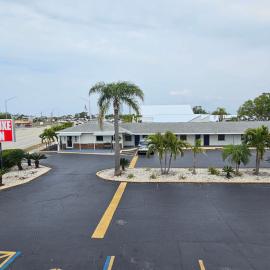 Deluxe Inn - Sarasota, hotel in Sarasota