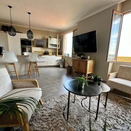 PEYRONNET - Fabulous 2 bedrooms - Sea view - Beach 2min away