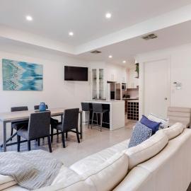 The Terrace - close to Adelaide Oval Cafes CBD Shopping, Hotel in North Adelaide