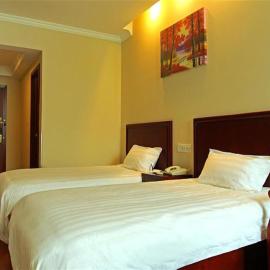 GreenTree Inn JiangSu KunShan Lujia Town Furong Road Express Hotel, hotel v mestu Kunshan