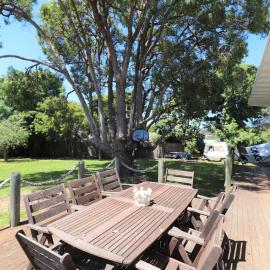 11 Broome Street Mallacoota, Hotel in Mallacoota