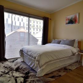 3-Bedroom Townhouse in Heart of Adelaide with Parking