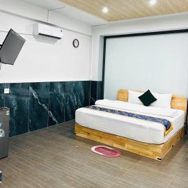 Khách Sạn The Second, hotel di Thốt Nốt