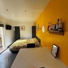 Studio les trois chemins, hotel a Cucugnan