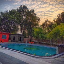 Bandhavgarh Tiger Resort, ξενοδοχείο σε Tāla