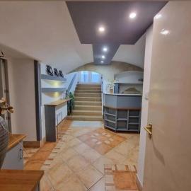 Centrum Apartman, hotel u gradu Debrecin