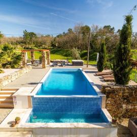 Bugan Villa, hotel in Ferreira do Zêzere