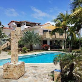 Villa Cocuyo Studios, hotel a El Cardón