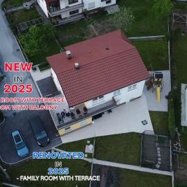 Apartment and room Anica, hotel in Tolmin