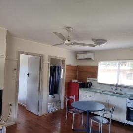 Park Beach Holiday Cabins, hotel in Coffs Harbour