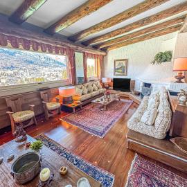 Elegant Apartment with center and Tofana view
