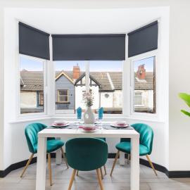 The Yorkshire Hideaway - Sleeps 4 - Great Location