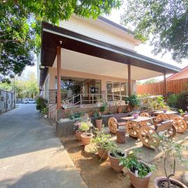 Los Ecijanos Inn, hotel di Bolinao
