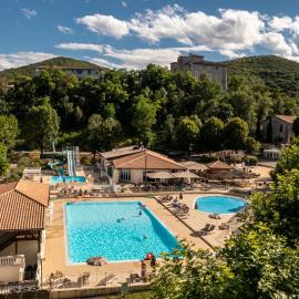 Camping RCN La Bastide en Ardèche, hótel í Sampzon