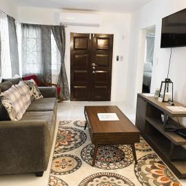 Serene Getaway-Newly renovated spacious 2 Bedrooms 2 Baths