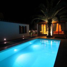 VILLA GILDA CON DEPANDACE PISCINA e GIARDINO