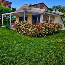 White House, hotel in Civitanova Marche