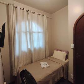 Quarto FIRST CLASS, hotel in Ponta Grossa