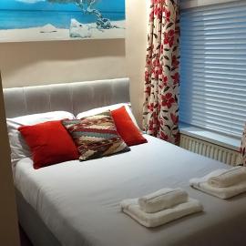 Stratford House Holiday Apartments, hotel in Blackpool