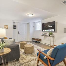El Sereno Bungalow Pet-Friendly Ivywild Flat, hotel in Colorado Springs