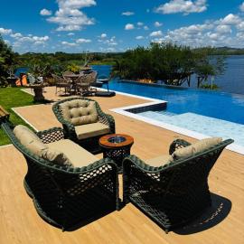 Mini-resort na Beira do Rio!、Santo Estêvãoのホテル