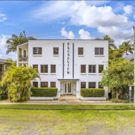 River View - Modern Living in a Vintage Apartment, hotel a Brunswick Heads