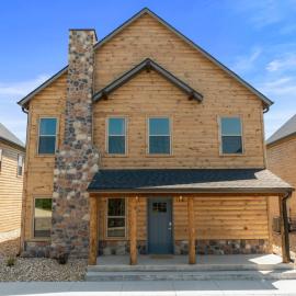 Lakeview Home: Indoor & Outdoor Pool Access, Hot Tub, Gym, Firepit